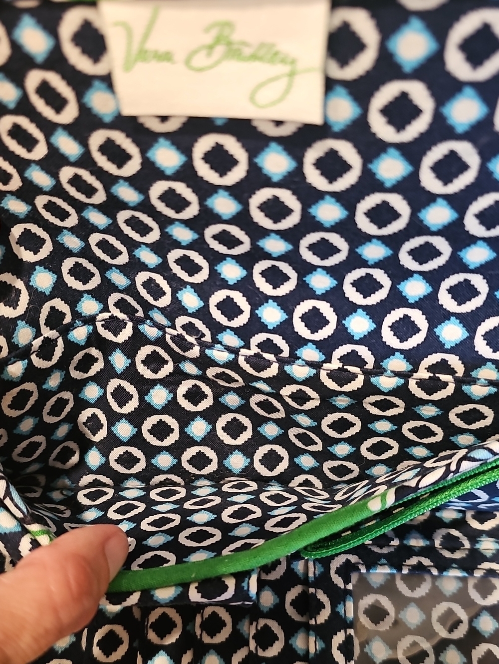Vera Bradley Sleek Wallet In Cupcake Green EUC - Picture 7 of 11
